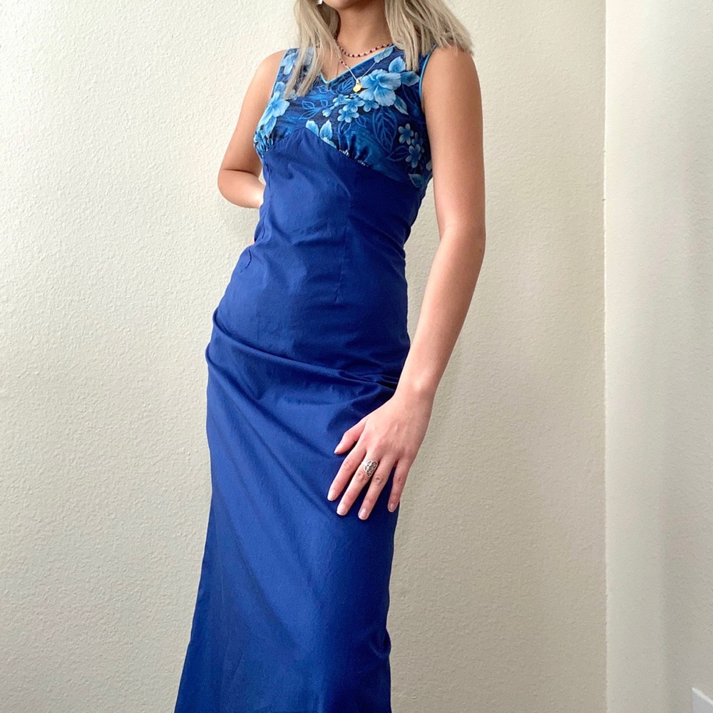 True Vintage Floral Hawaiian Maxi Dress 🌺🦋!!